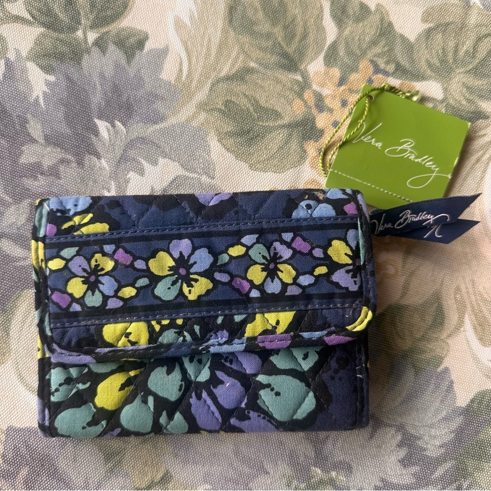 NWT Vera Bradley Euro trifold wallet in Indigo Pop